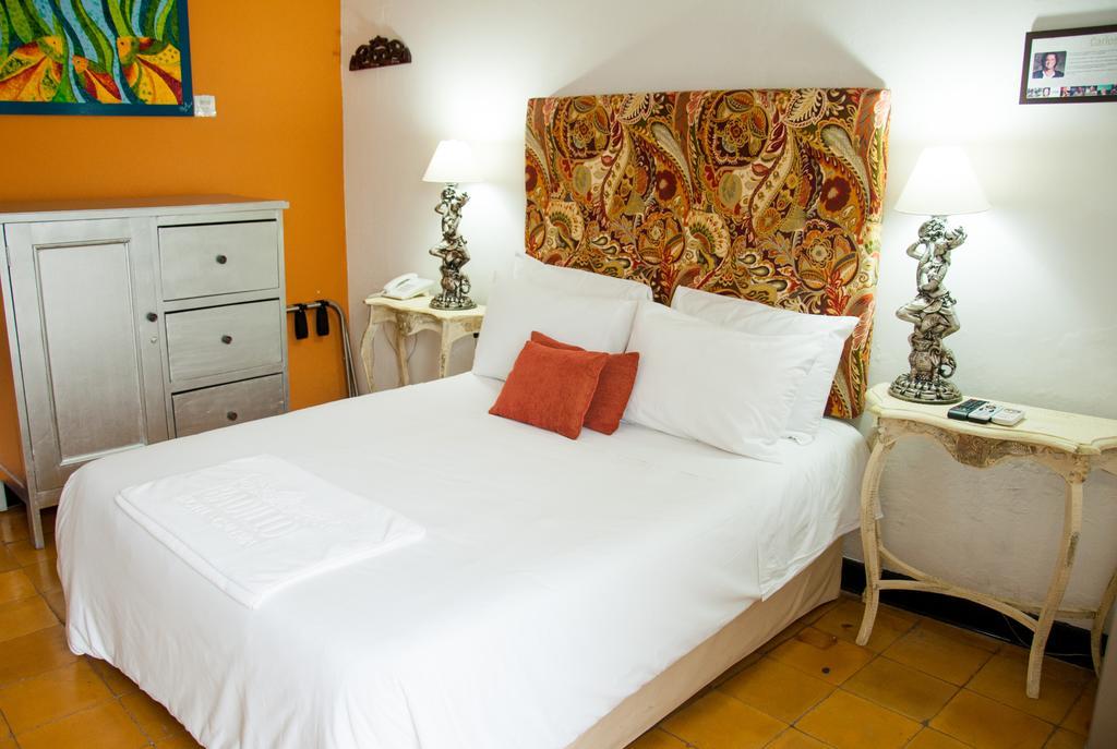 Hotel Badillo Galeria