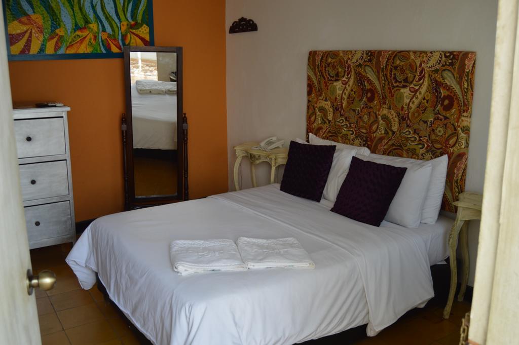 Hotel Badillo Galeria 4*